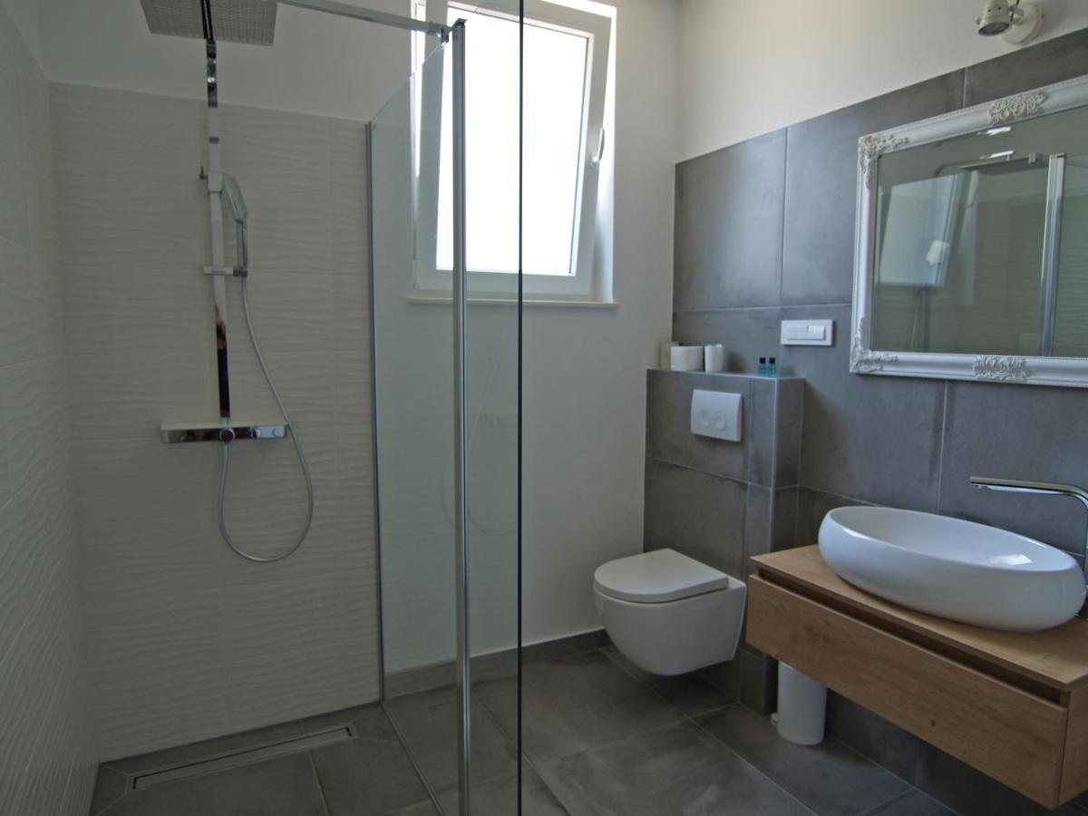 Villa Papalina 3 Barbat na Rabu Екстериор снимка