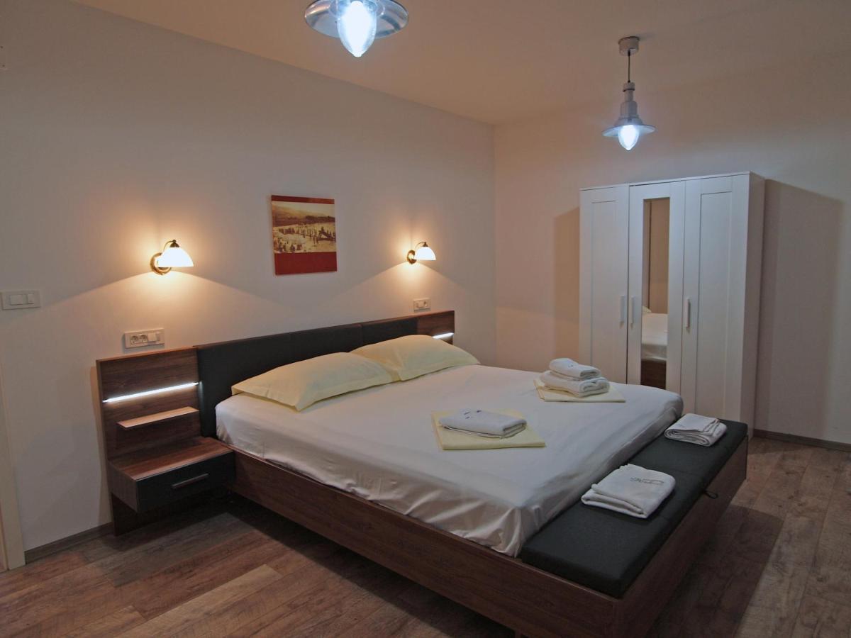 Villa Papalina 3 Barbat na Rabu Екстериор снимка